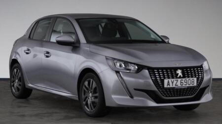 PEUGEOT 208