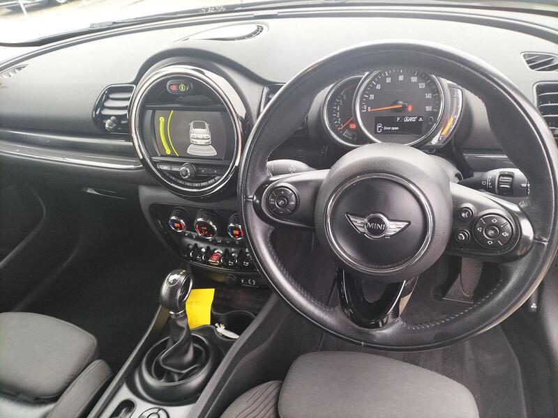 MINI CLUBMAN