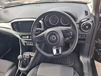 MG MG3