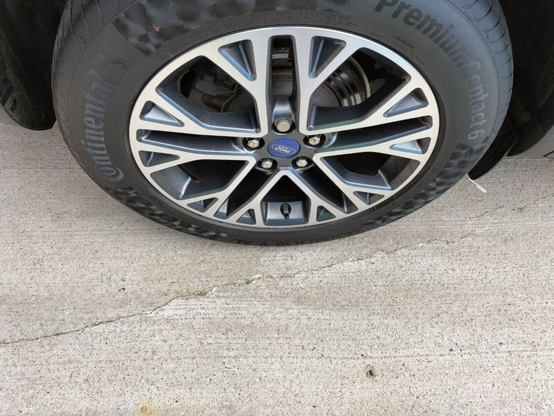 FORD KUGA